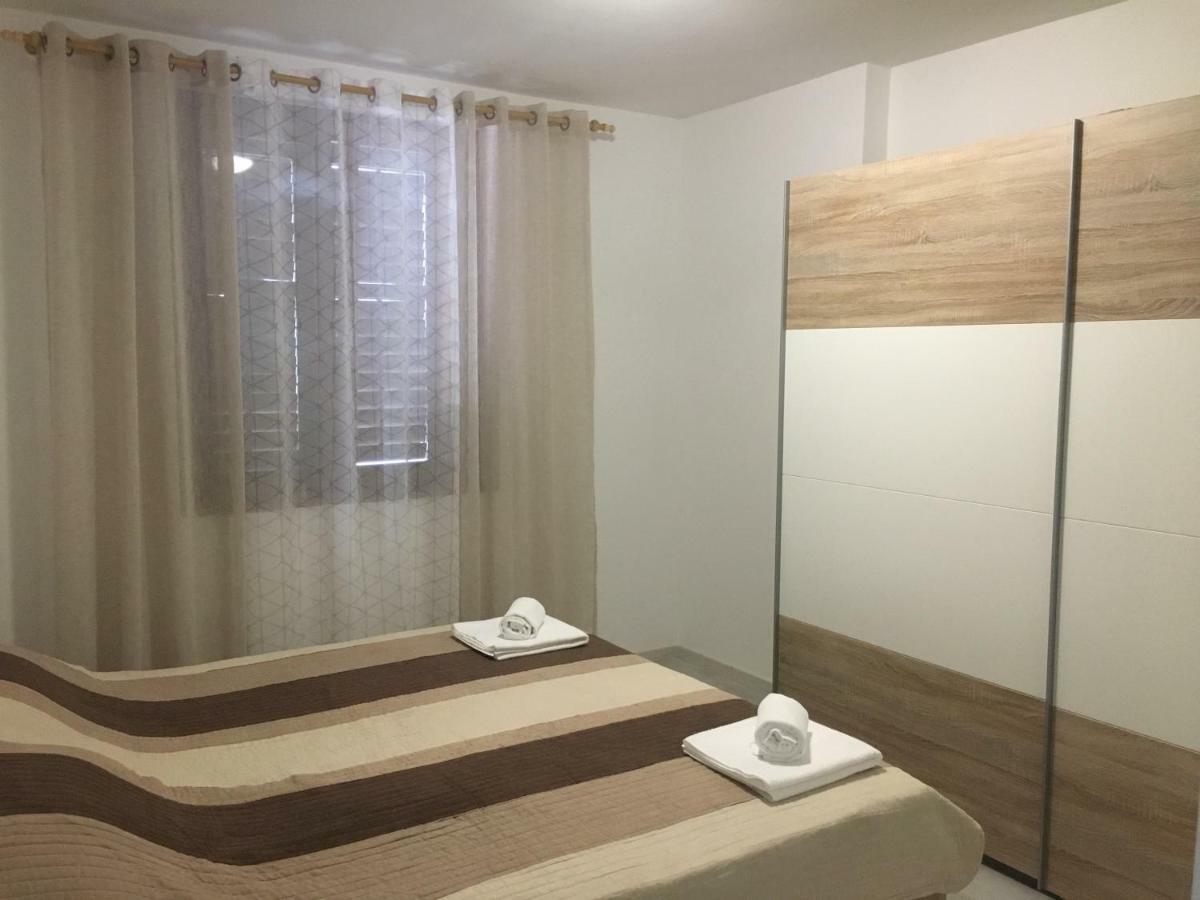Apartma Bluemarin Копер Екстериор снимка